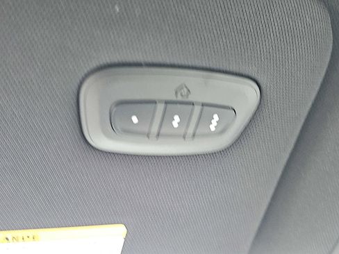 New 2026 Jeep Cherokee Limited image 17