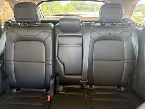 Used 2024 Lincoln Corsair AWD w/ Equipment Group 101A image 23