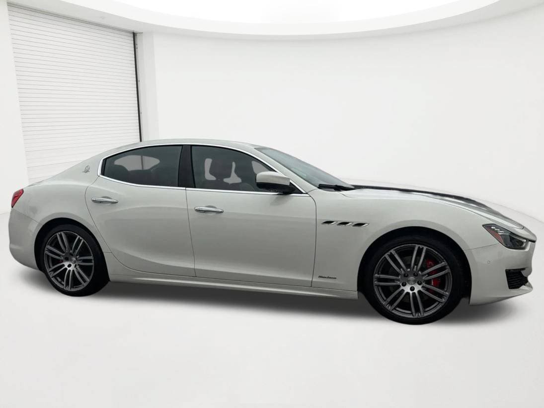 Used 2020 Maserati Ghibli S GranLusso AWD/4WD image 4