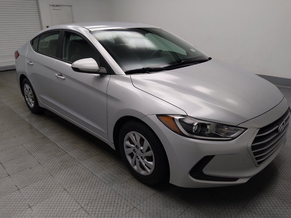 Used 2017 Hyundai Elantra SE FWD image 13