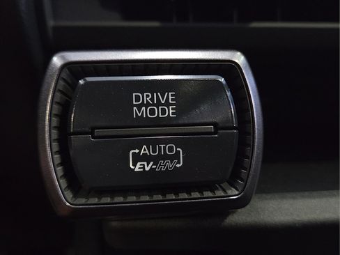 New 2026 Toyota RAV4 SE AWD/4WD image 22