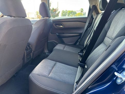 Used 2025 Nissan Rogue SV AWD/4WD image 28