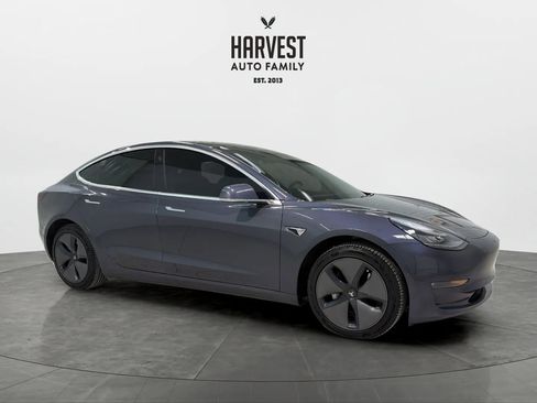 Used 2019 Tesla Model 3 Mid Range image 9