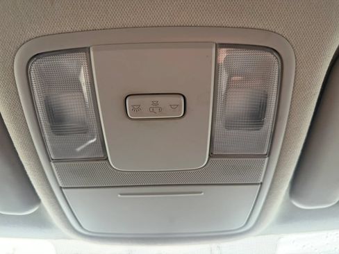 Used 2021 Kia Soul LX FWD image 28