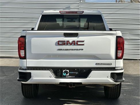 Used 2020 GMC Sierra 1500 Elevation w/ Elevation Value Package image 11