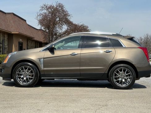 Used 2016 Cadillac SRX Performance w/ Driver Awareness Package AWD/4WD image 2