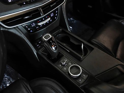 Used 2020 Cadillac CT6 Premium Luxury AWD/4WD image 27