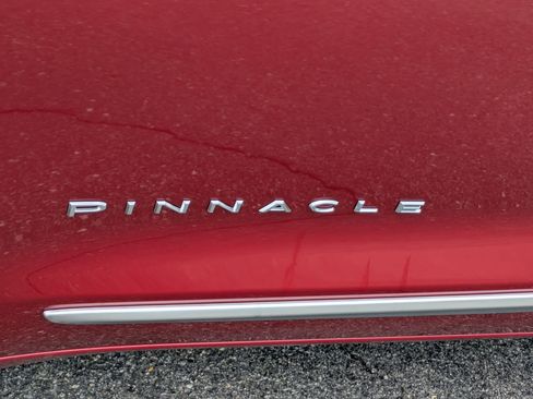 New 2026 Chrysler Pacifica Pinnacle FWD image 34