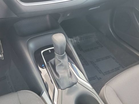 Certified 2025 Toyota Corolla LE FWD image 15