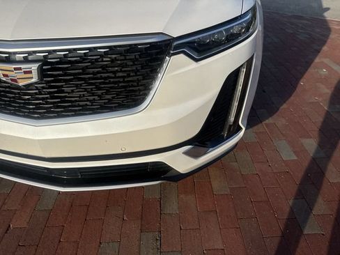 Used 2020 Cadillac XT6 Premium Luxury FWD image 24