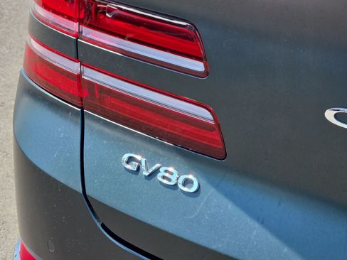 Used 2024 Genesis GV80 3.5T Prestige Signature AWD/4WD image 11