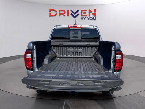 New 2026 GMC Canyon Elevation w/ Convenience Package image 5