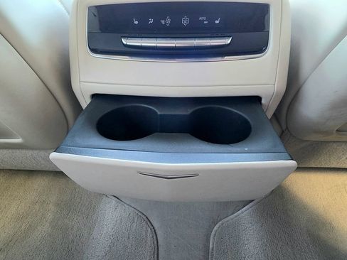 Used 2021 Cadillac Escalade Premium Luxury Platinum AWD/4WD image 88
