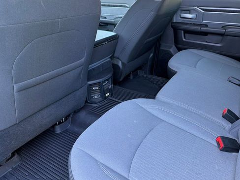 Used 2019 RAM 3500 Big Horn AWD/4WD image 12
