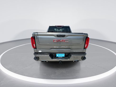 Used 2021 GMC Sierra 1500 Denali AWD/4WD image 7