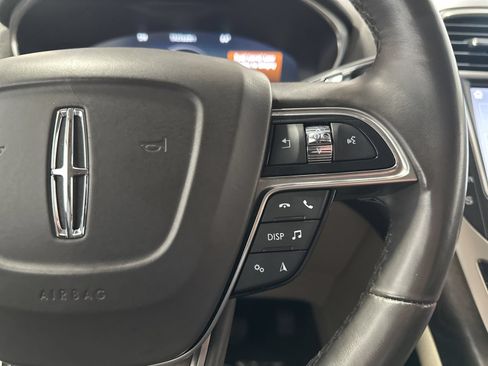 Used 2020 Lincoln Nautilus Reserve AWD/4WD image 22