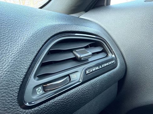 Used 2016 Dodge Challenger R/T Plus image 22