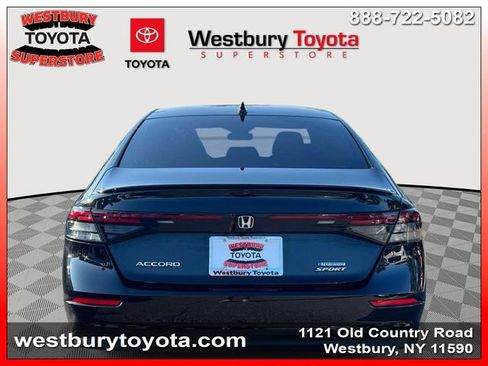 Used 2024 Honda Accord Sport image 7