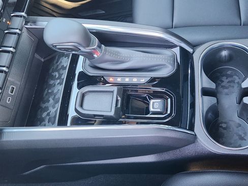 New 2026 GMC Canyon Elevation w/ Convenience Package image 23