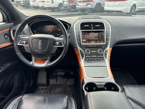 Used 2019 Lincoln Nautilus Reserve AWD/4WD image 27