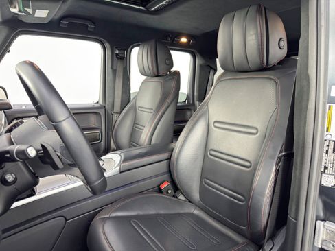 Used 2023 Mercedes-Benz G 550 w/ G Manufaktur Interior Package image 45