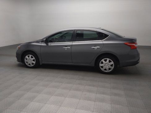 Used 2017 Nissan Sentra SV image 3