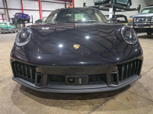 Used 2025 Porsche 911 GTS image 13