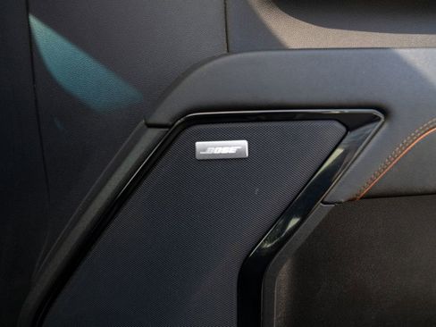 Used 2024 GMC Sierra 2500 AT4 w/ AT4 Preferred Package image 11