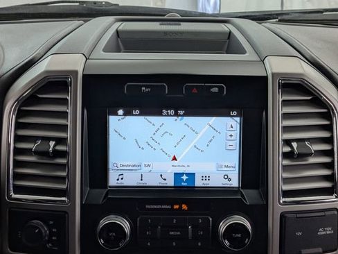 Used 2016 Ford F150 Lariat w/ Equipment Group 502A Luxury AWD/4WD image 28