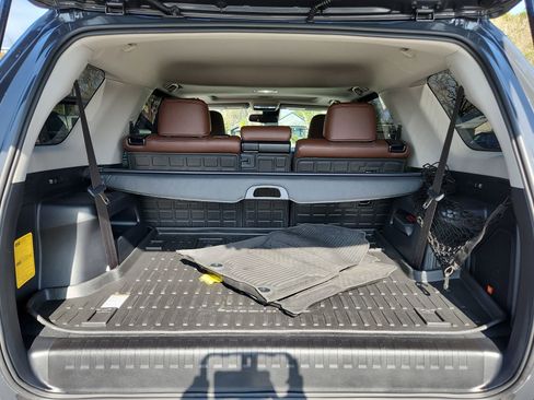 Used 2024 Toyota 4Runner Limited image 21