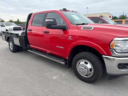 Used 2024 RAM 3500 SLT w/ Quick Order Package 2YG SLT AWD/4WD image 16