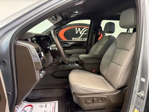 Used 2025 GMC Yukon XL Elevation w/ LPO, Floor Liner Package image 11
