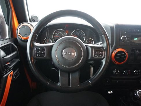 Used 2013 Jeep Wrangler Sport image 13