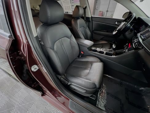 Used 2016 Kia Optima EX FWD image 31