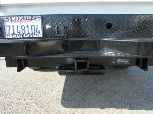 Used 2025 Ford F350 XLT image 13