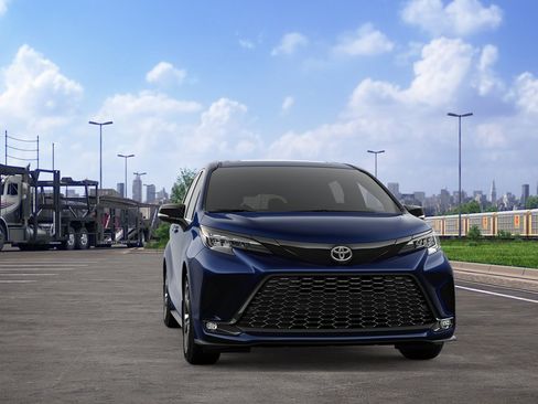 New 2026 Toyota Sienna XSE image 16