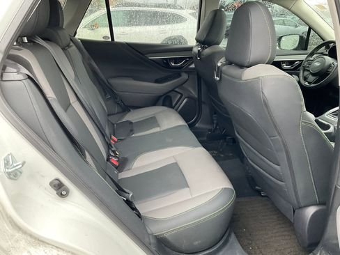 Certified 2025 Subaru Outback Onyx Edition image 18