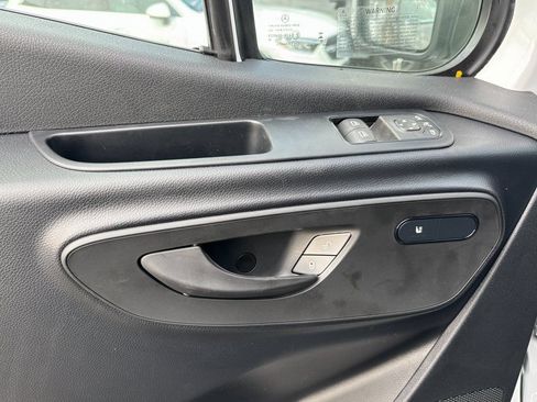 Used 2026 Mercedes-Benz Sprinter 2500 image 9