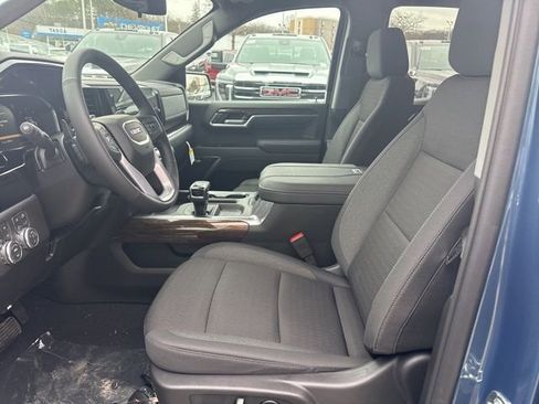 New 2026 GMC Sierra 1500 Elevation w/ Preferred Package AWD/4WD image 15