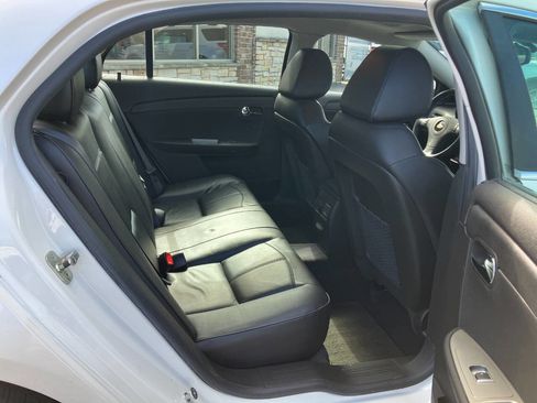 Used 2011 Chevrolet Malibu LTZ image 16