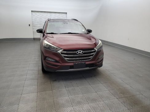 Used 2016 Hyundai Tucson Limited w/ Option Group 03 FWD image 14