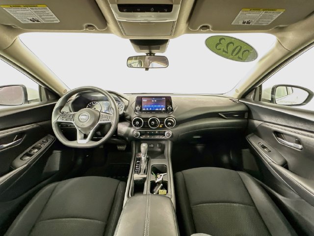 Used 2023 Nissan Sentra S FWD image 3