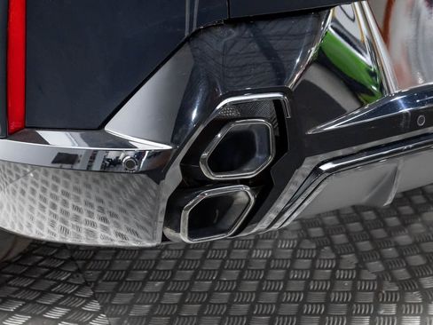 Used 2024 BMW XM image 57