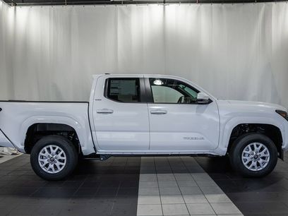 New 2026 Toyota Tacoma SR5