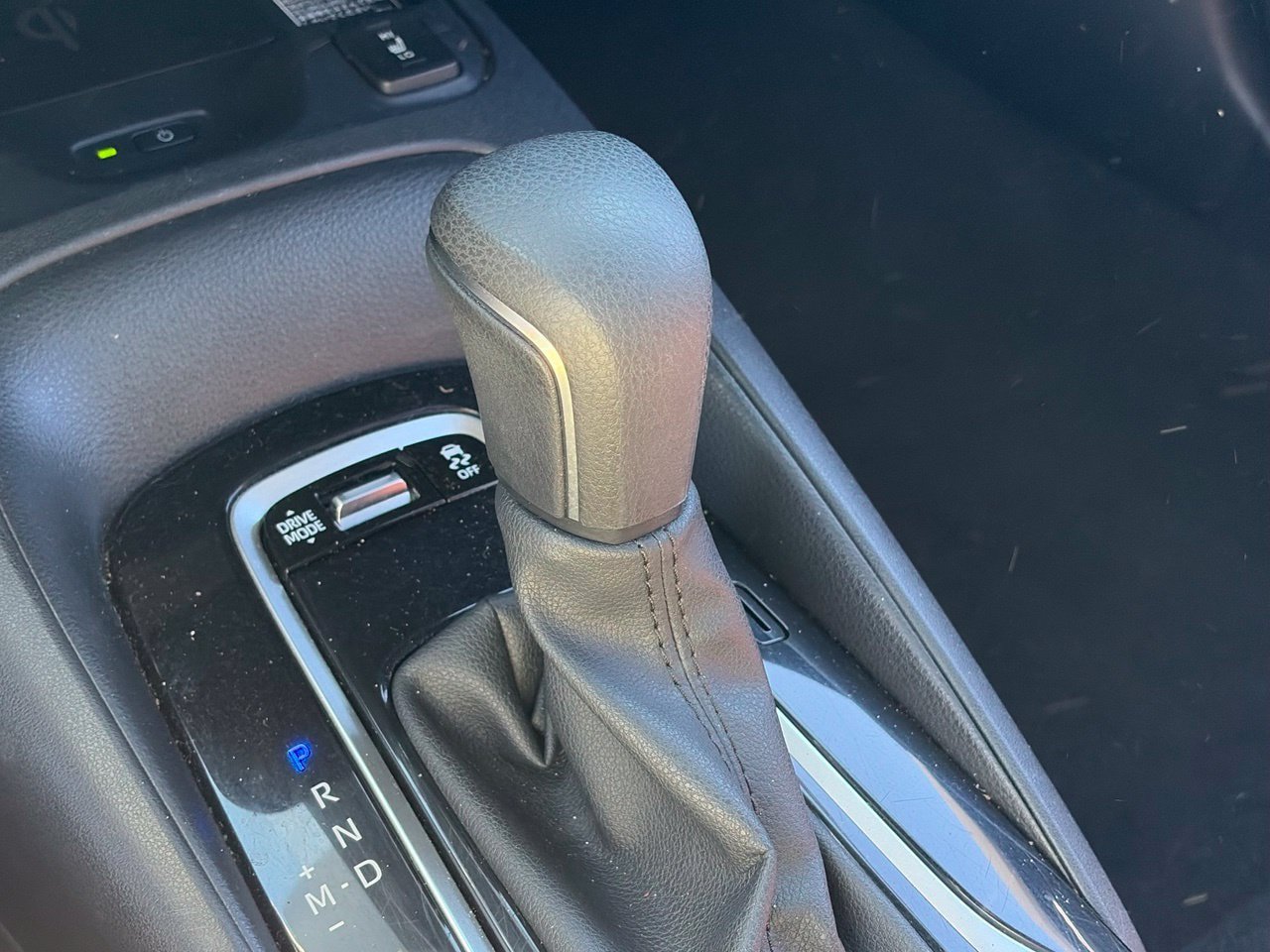Used 2024 Toyota Corolla XSE FWD image 8
