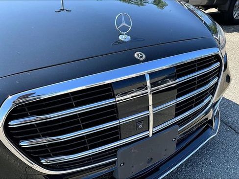 Used 2023 Mercedes-Benz S 500 4MATIC image 6