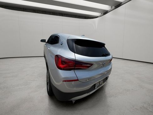 Used 2022 BMW X2 xDrive28i w/ Convenience Package AWD/4WD image 2