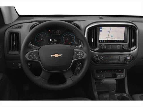 Used 2022 Chevrolet Colorado Z71 RWD image 4