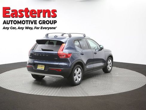 Used 2021 Volvo XC40 T5 Momentum AWD/4WD image 41