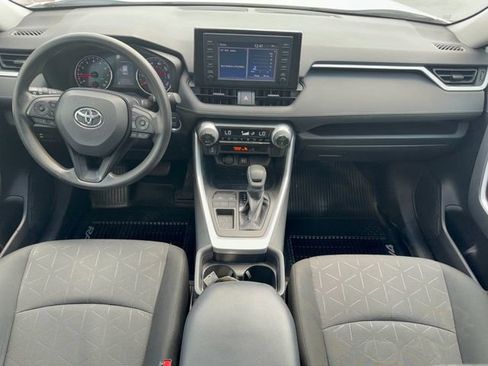 Used 2019 Toyota RAV4 XLE FWD image 28